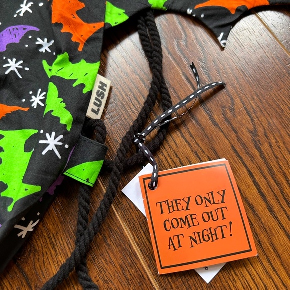 Lush Cosmetics Halloeen bat backpack - Picture 3 of 3